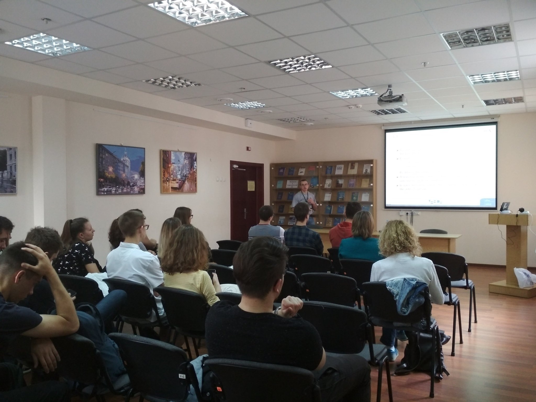 зображення описуюче історію університету