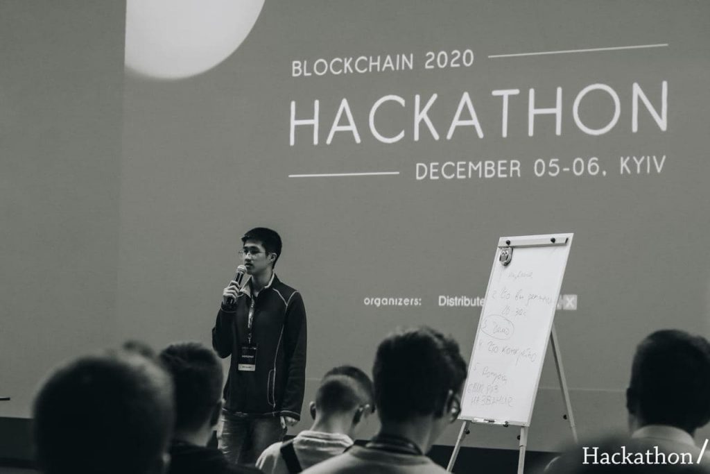 зображення описуюче історію університету